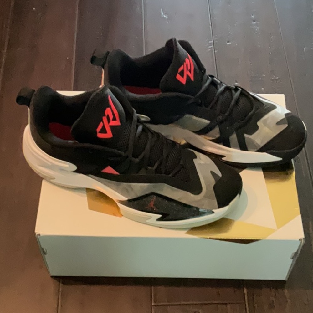 Nike Jordan One Take 3 - Size 9.5